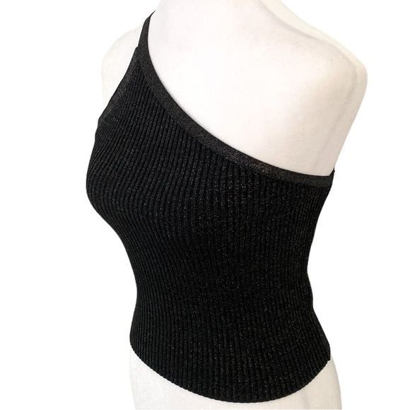 Forever 21 Black Gold Accent Halter Tank - Picture 3 of 6